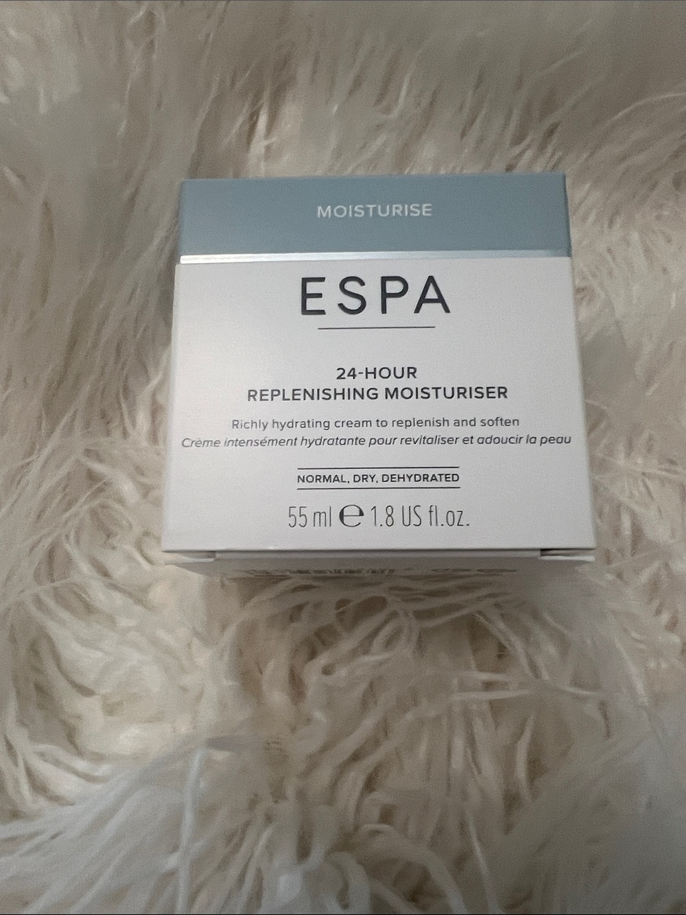 ESPA 24-Hour Replenishing Moisturiser – Light Blue & White